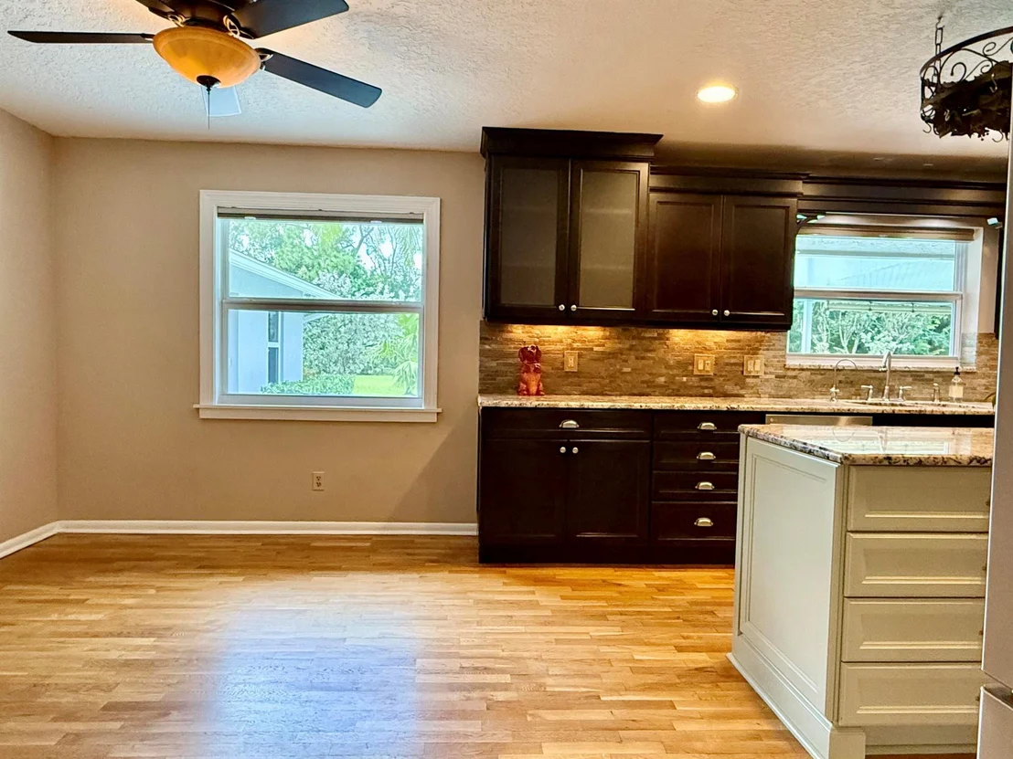 Photo of 17827 126 Terrace N