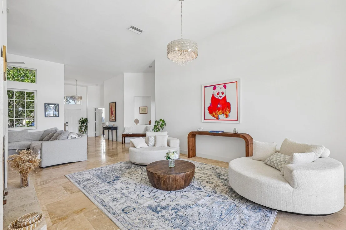 Photo of 762 Heritage Drive