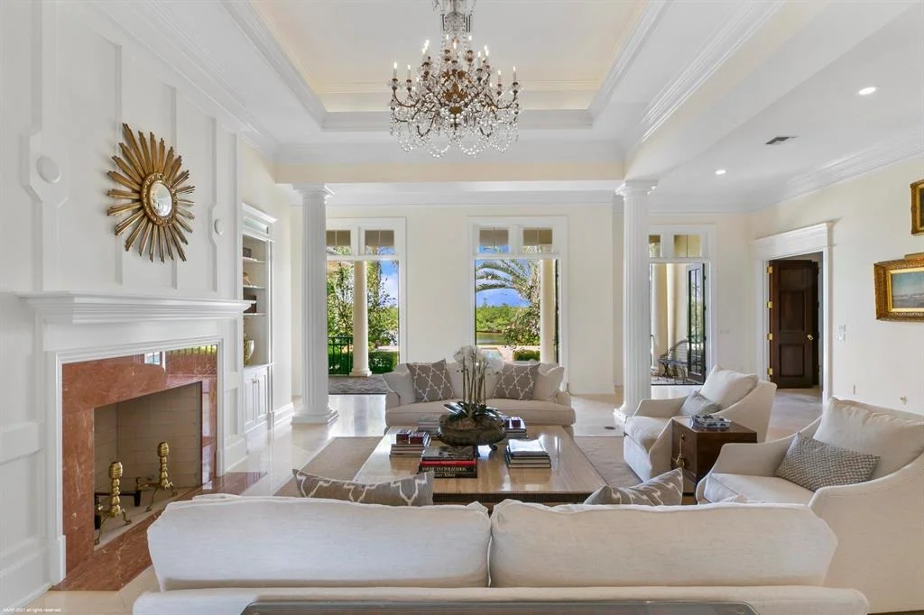 Photo of 533 White Pelican Circle