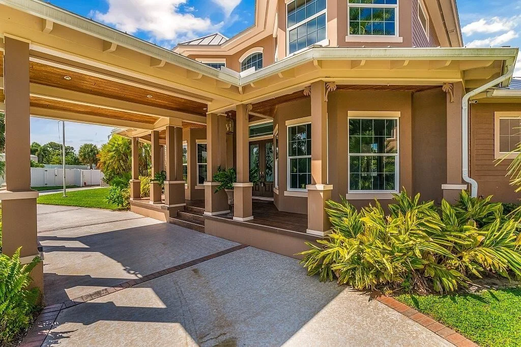 Photo of 7777 Grand Oak Circle