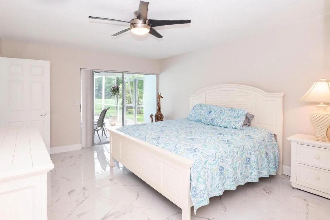 Photo of 2811 SE Fairway W