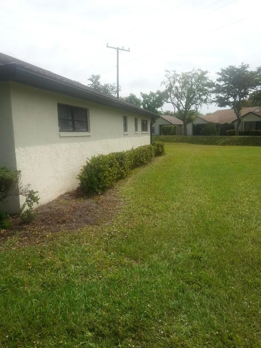 Photo of Unit B at 4972 Equestrian Circle