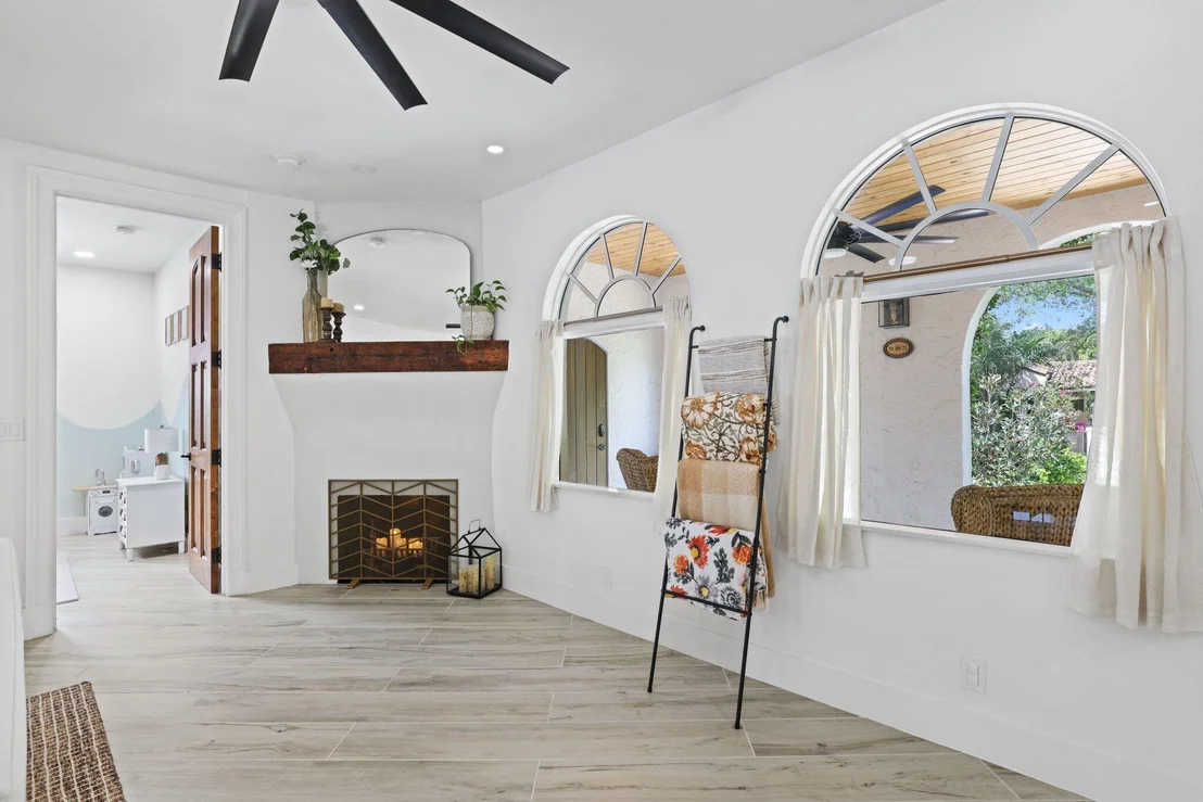 Photo of 706 Sunset Road