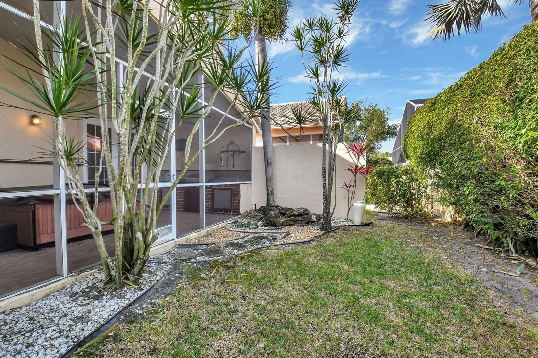 Photo of 5193 Bayleaf Avenue