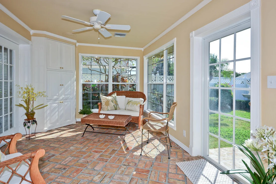 Photo of 6112 Barbara Street