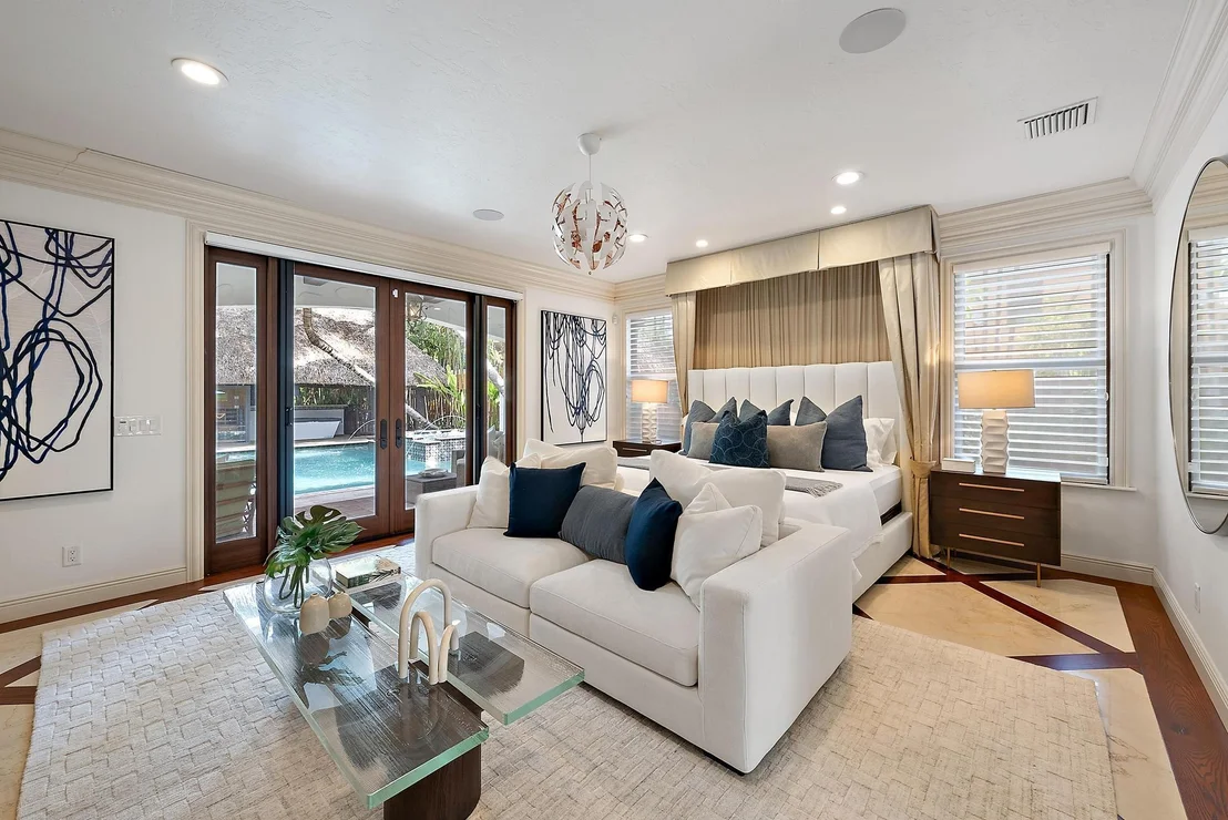 Photo of 205 Monroe Drive