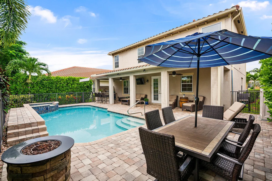 Photo of 10652 Ivanhoe Lane