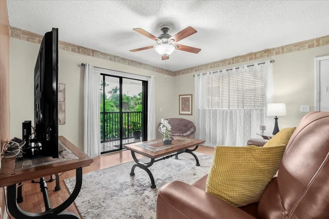 Photo of Unit 204 at 632 Trace Circle