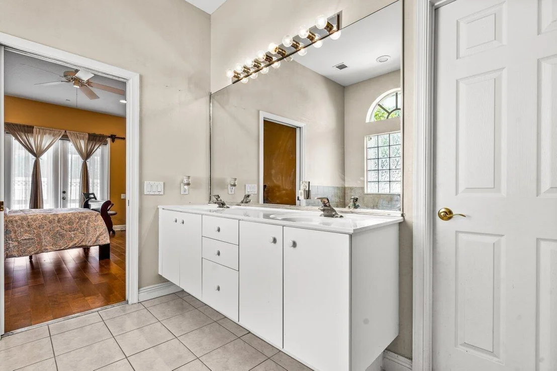 Photo of 5255 NW 95th Avenue