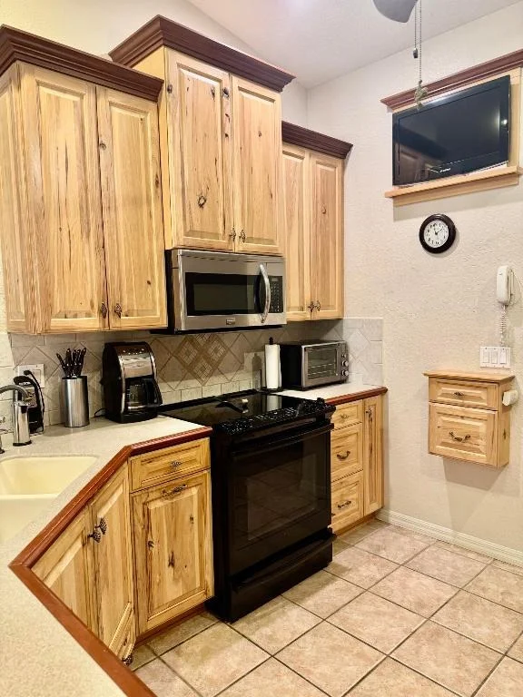 Photo of 2501 SE 6th Avenue