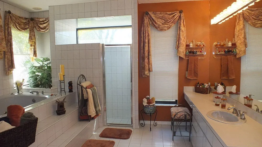 Photo of 14165 Greentree Trail
