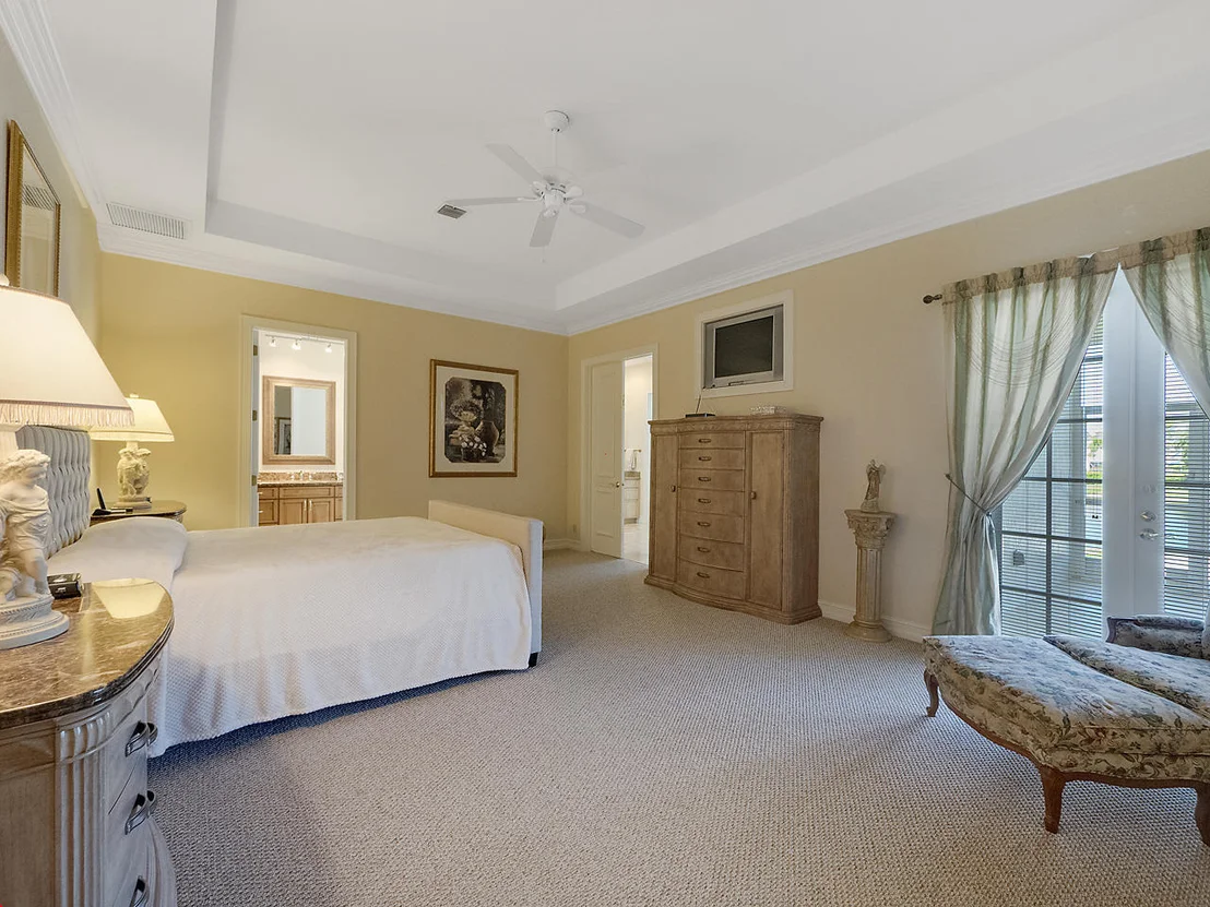 Photo of 5087 Pineview Circle
