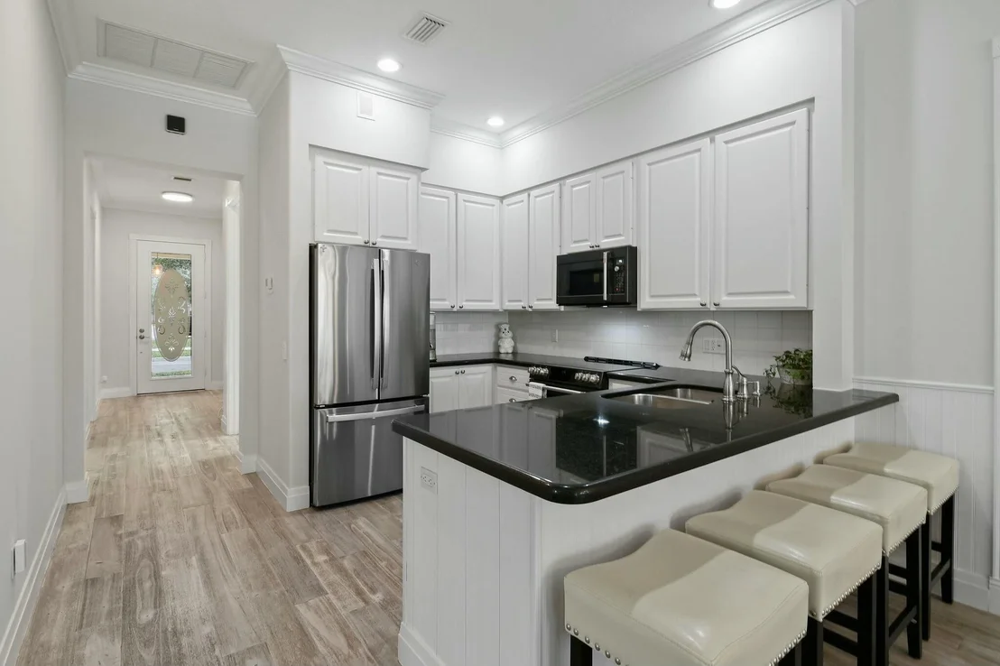 Photo of 196 Barbados Drive