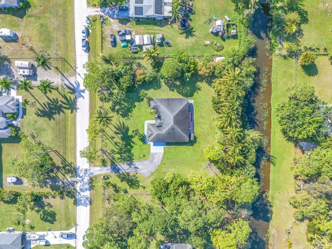 Photo of 14645 86th Road
