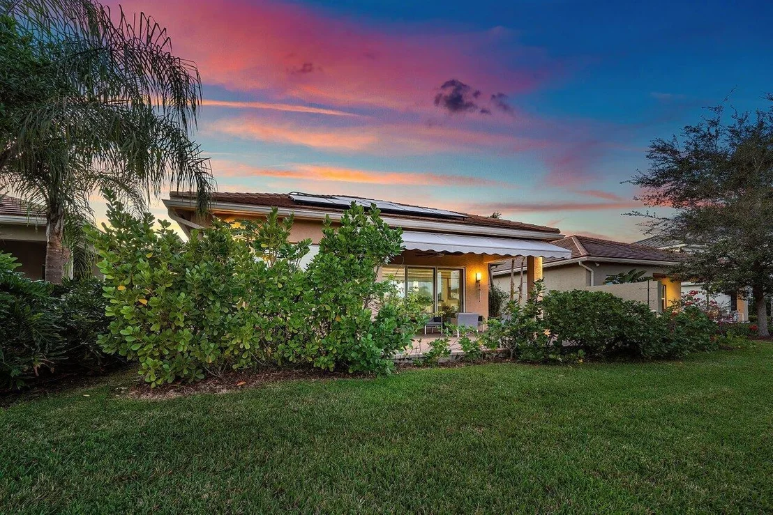 Photo of 15434 Blue River Road