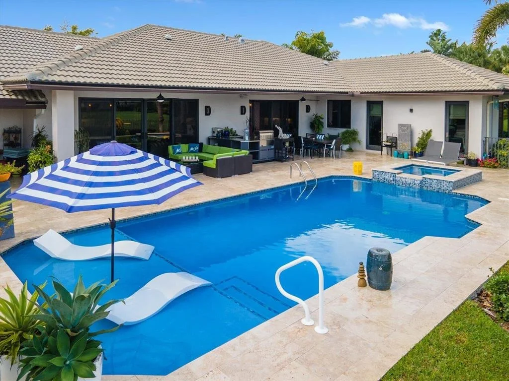 Photo of 4803 Oak Circle