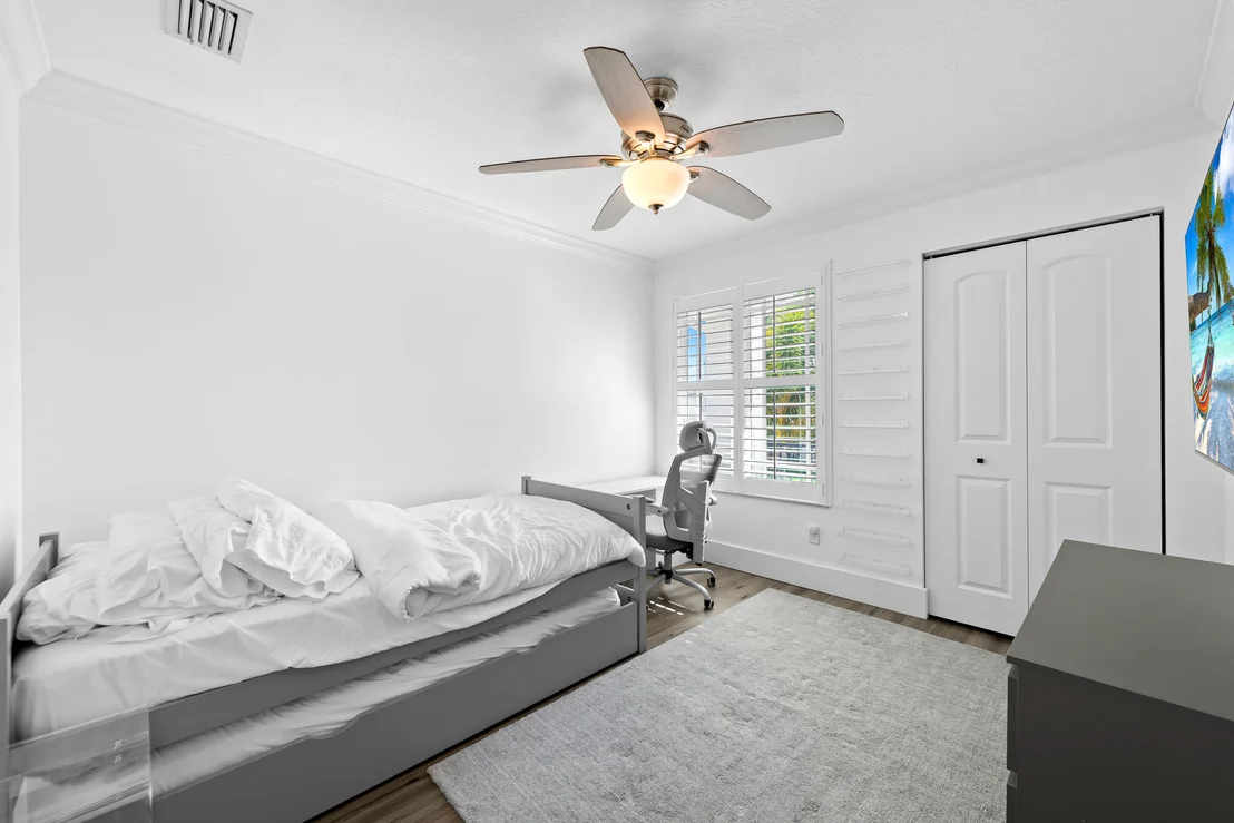 Photo of 10560 Walnut Valley Drive