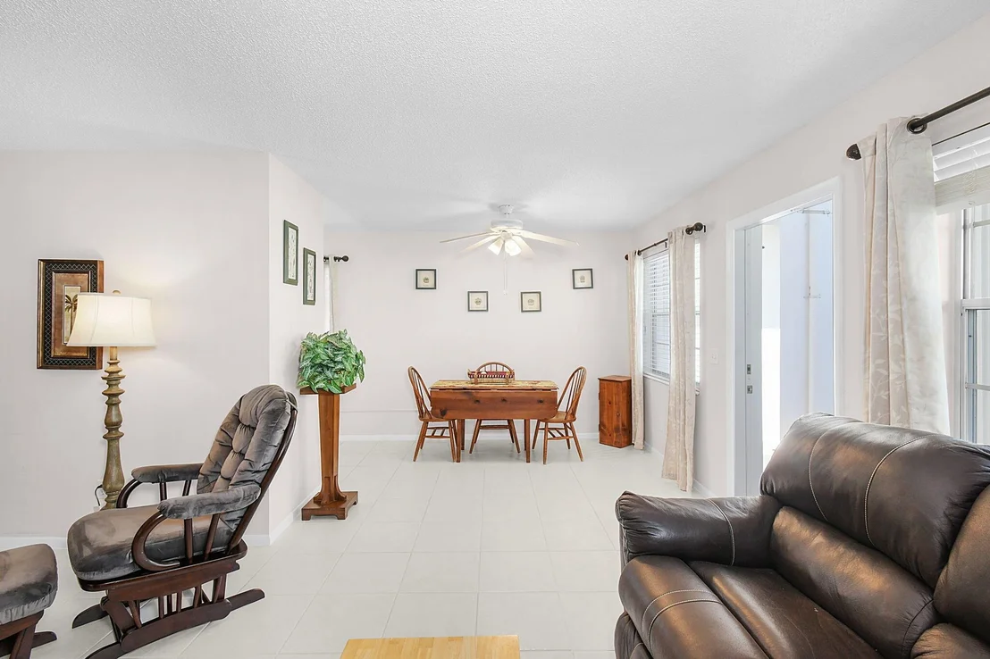Photo of Unit W5 at 2600 SE Ocean Boulevard