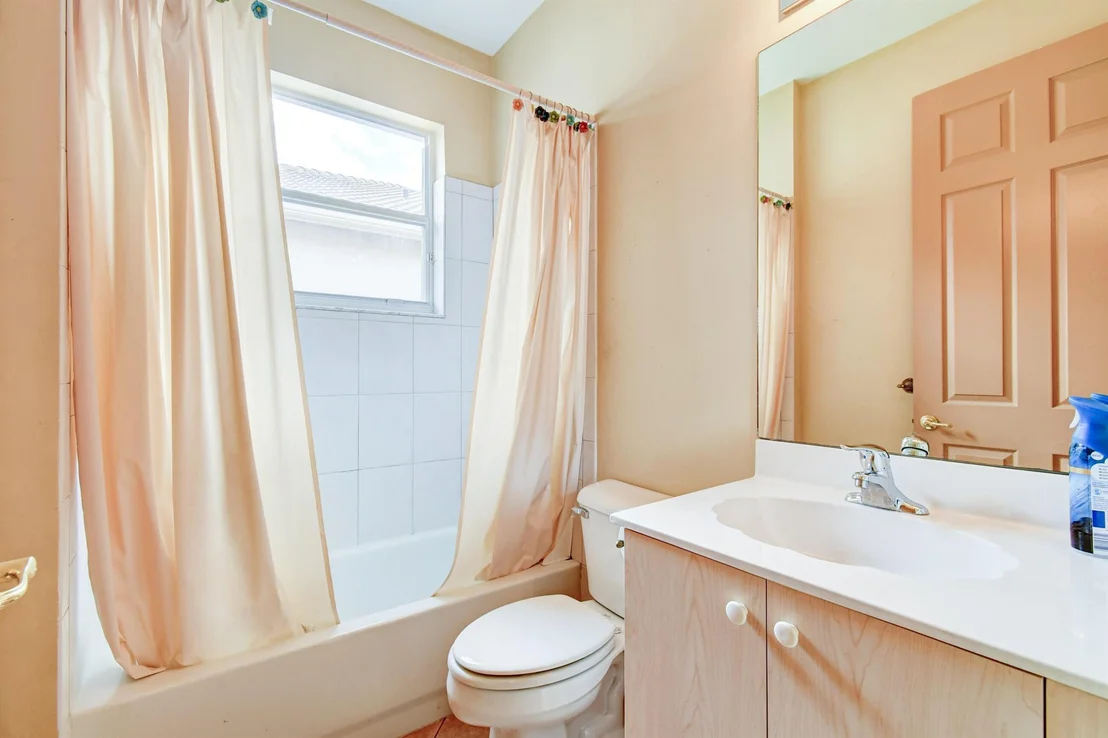 Photo of 8832 Palm River Drive