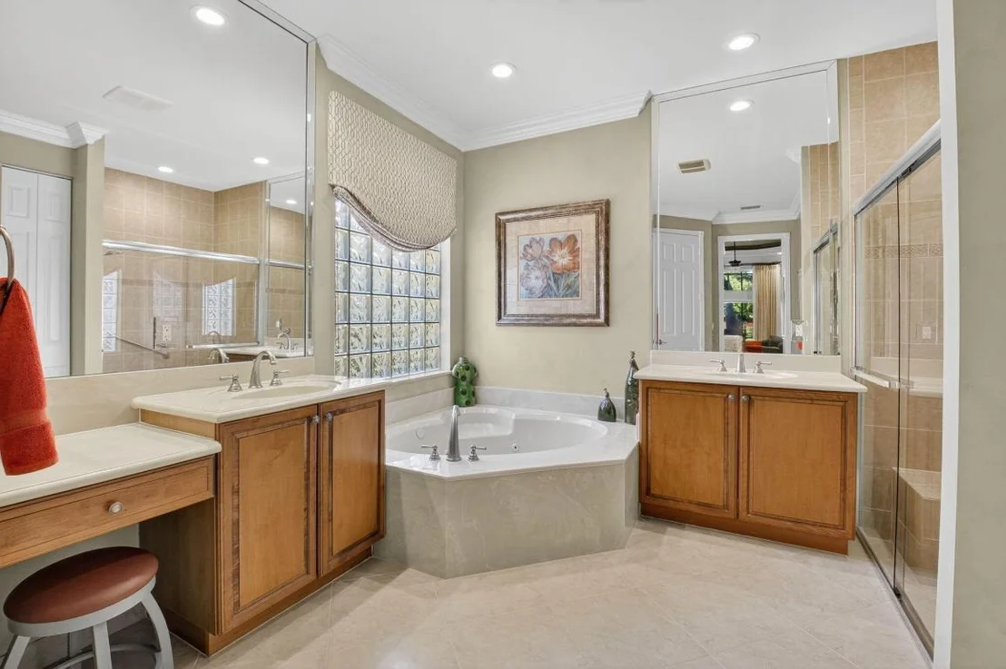 Photo of 7419 Maple Ridge Trail