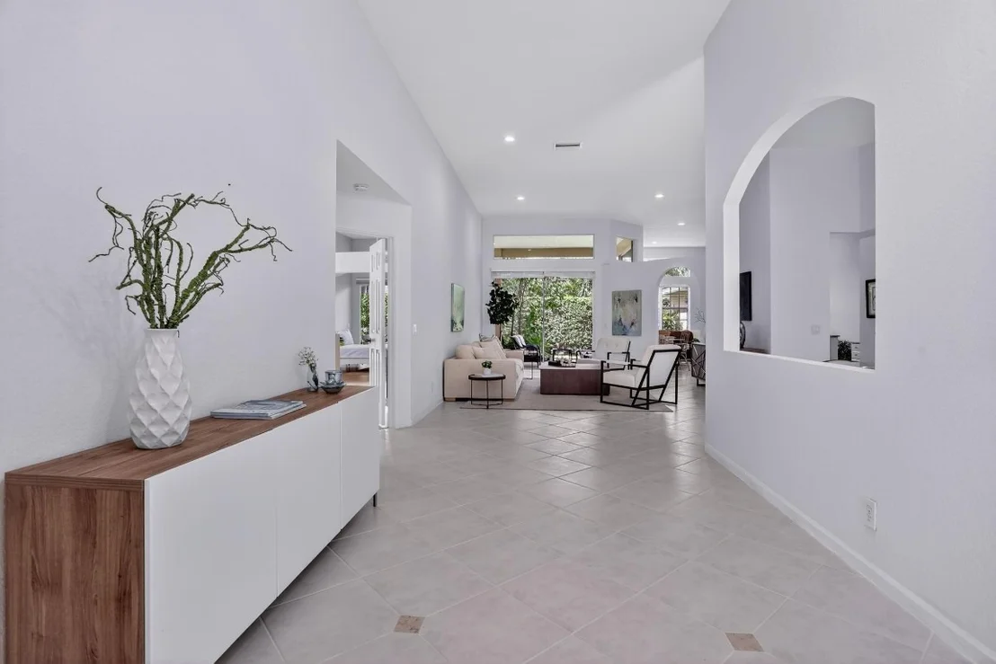 Photo of 2807 Oakbrook Lane