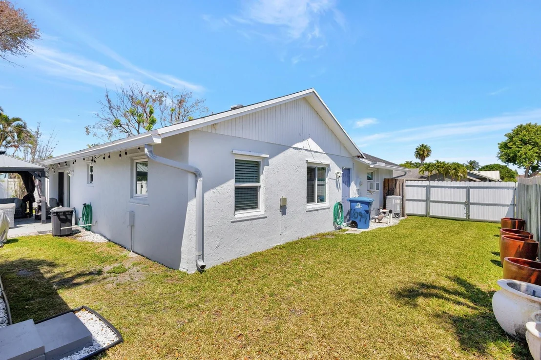 Photo of 1099 Harmony Way