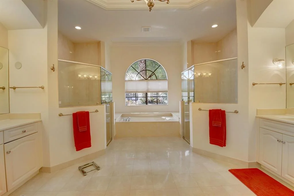 Photo of 9170 Isles Cay Drive