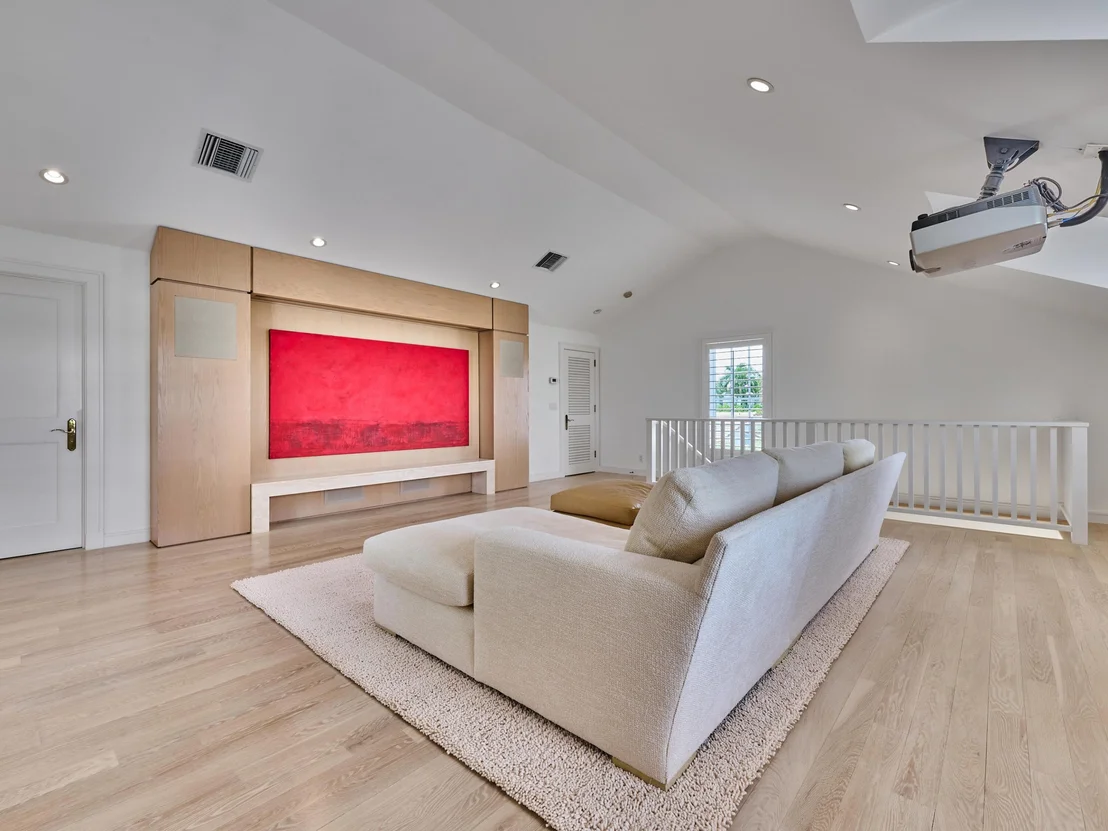 Photo of 222 Monterey Road