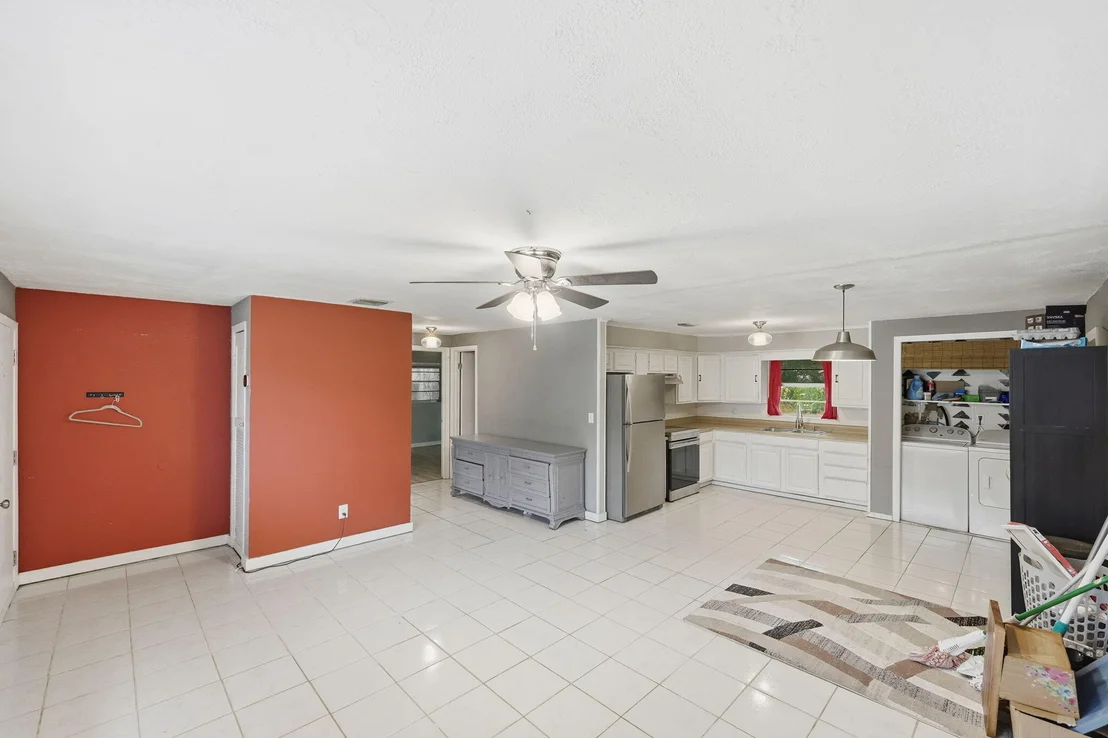 Photo of 601 Russ Road
