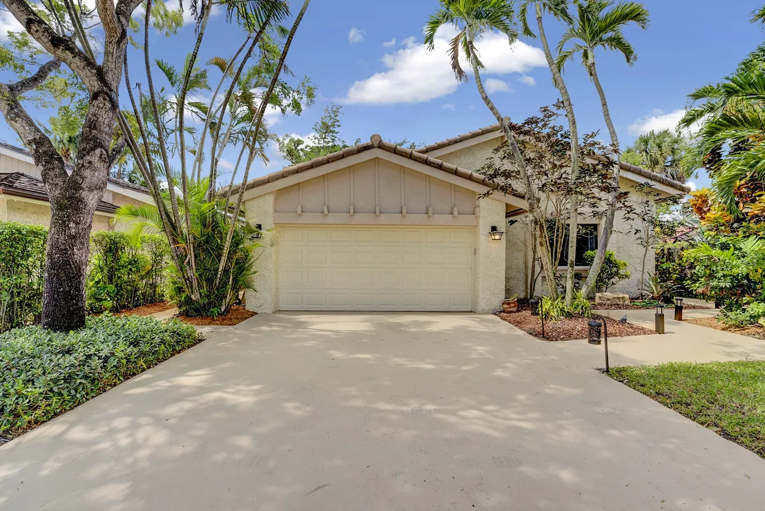 Photo of 6366 Pond Apple Road