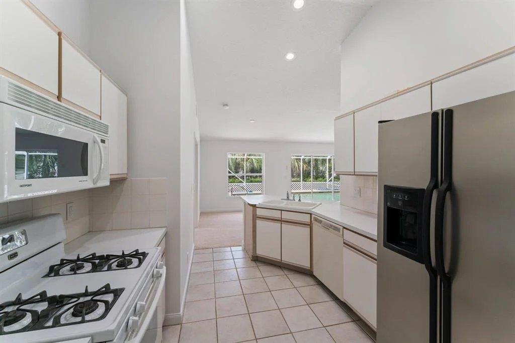 Photo of 245 Bluejay Lane