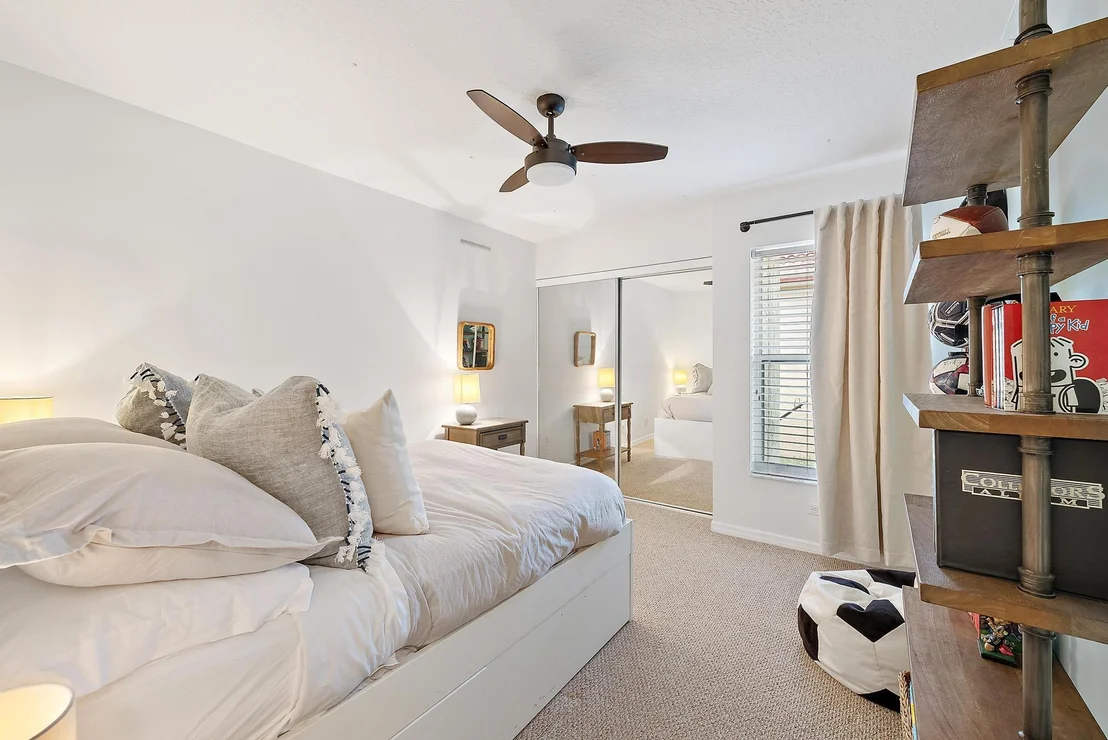Photo of 5010 Elpine Way