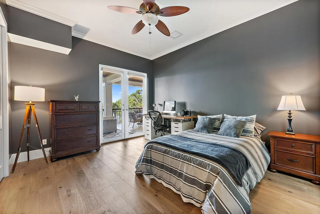 Photo of 18137 Palm Point Drive