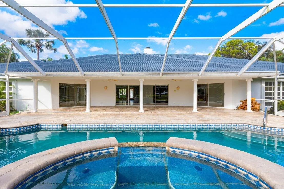 Photo of 650 Atlantis Estates Way