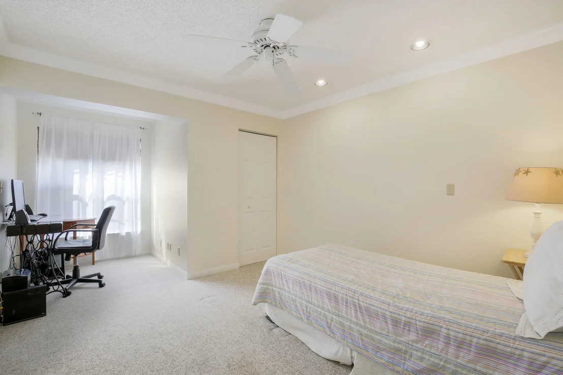 Photo of 33 Cedar Circle