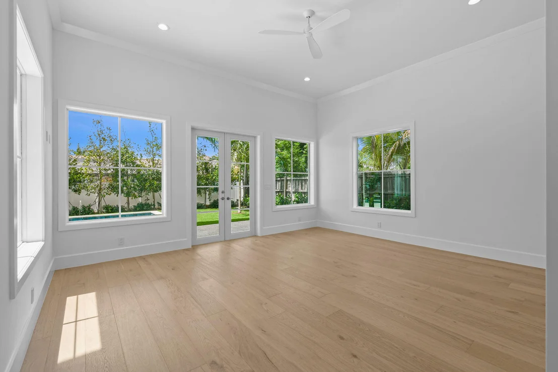 Photo of 91 Golfview Drive