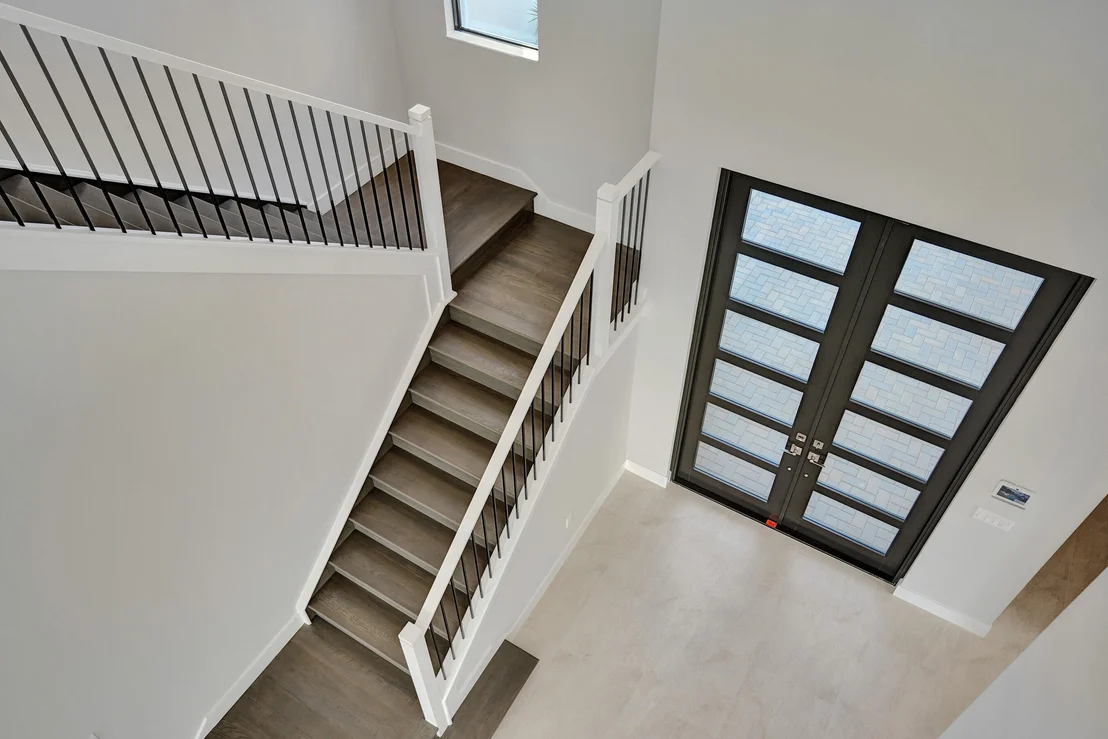 Photo of 9547 Riverside Park Drive