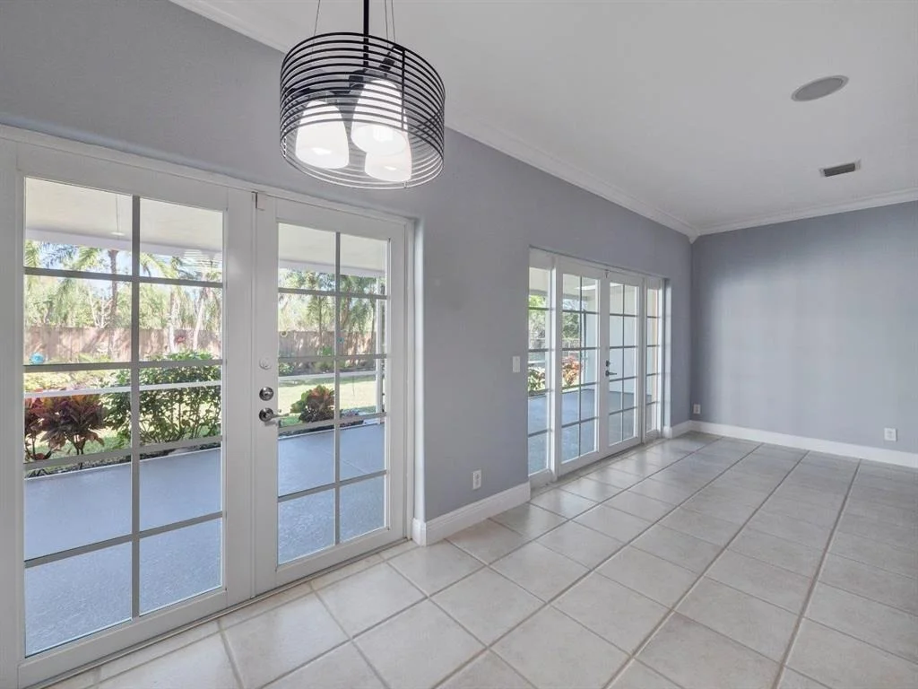 Photo of 7592 Colony Palm Drive