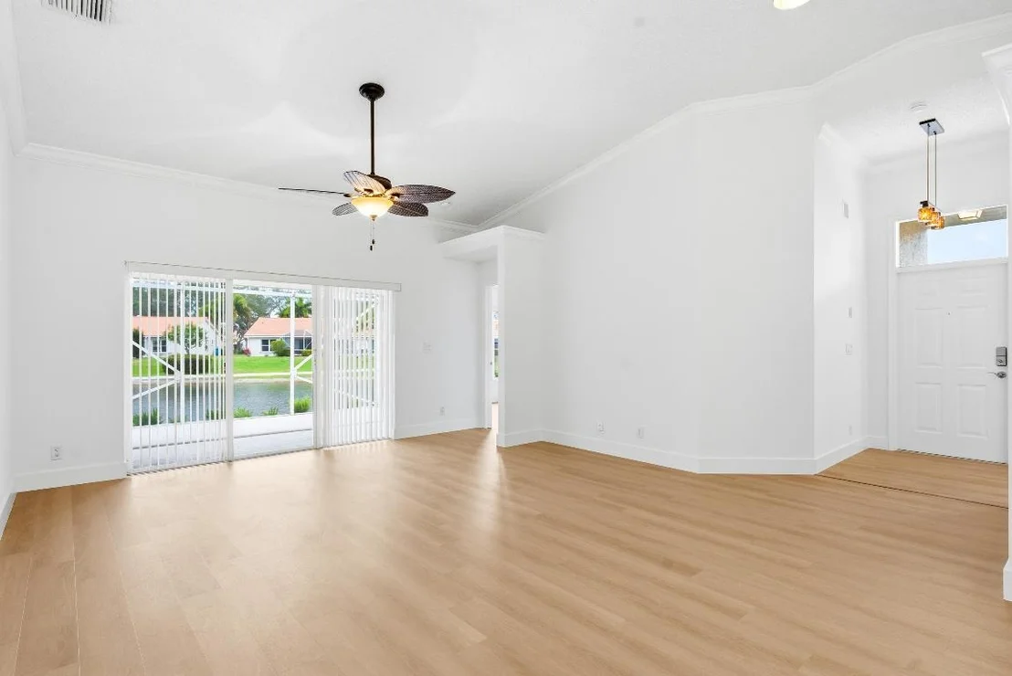 Photo of 128 Sausalito Drive