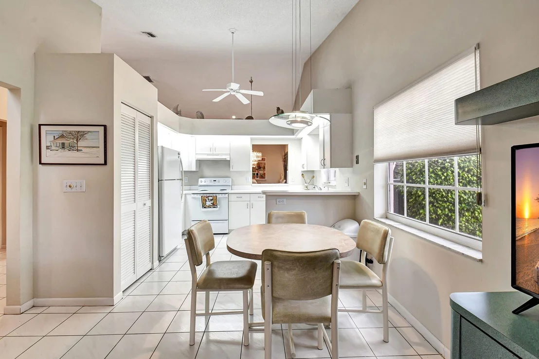 Photo of 7921 Sandy Pointe Drive