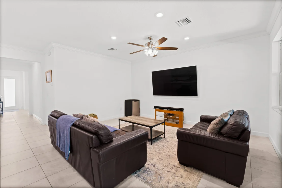 Photo of 460 Veridian Circle NW