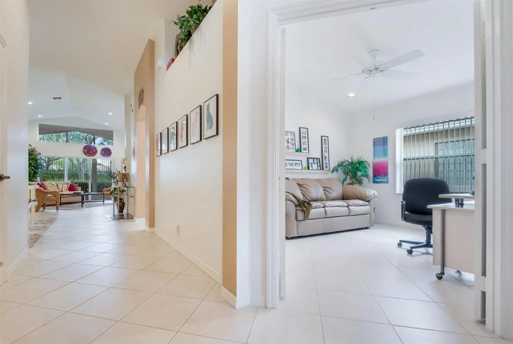 Photo of 6863 Viale Elizabeth