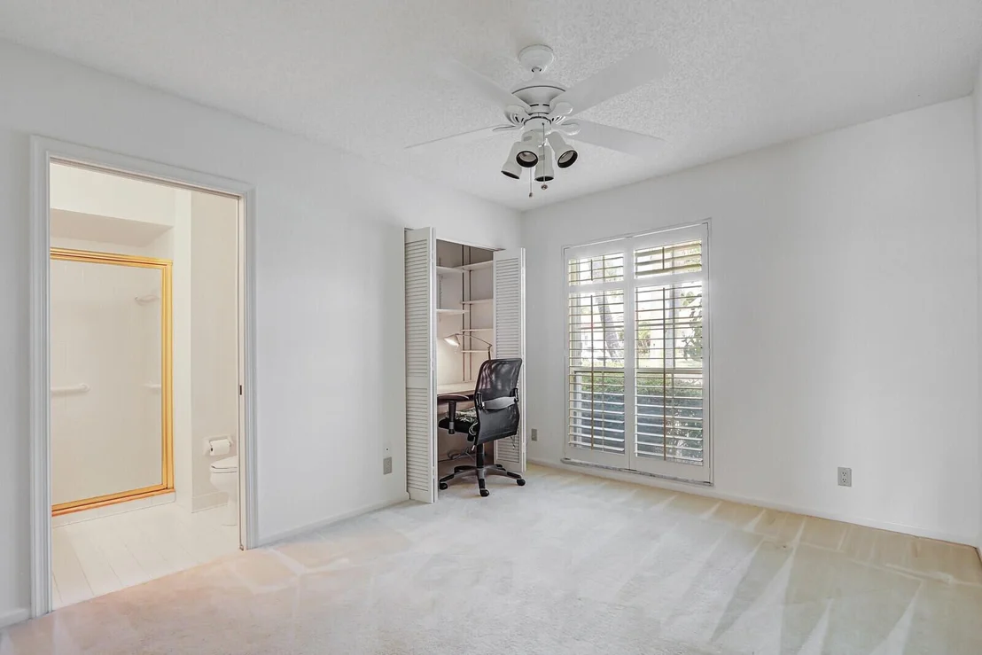 Photo of 135 Eagleton Court