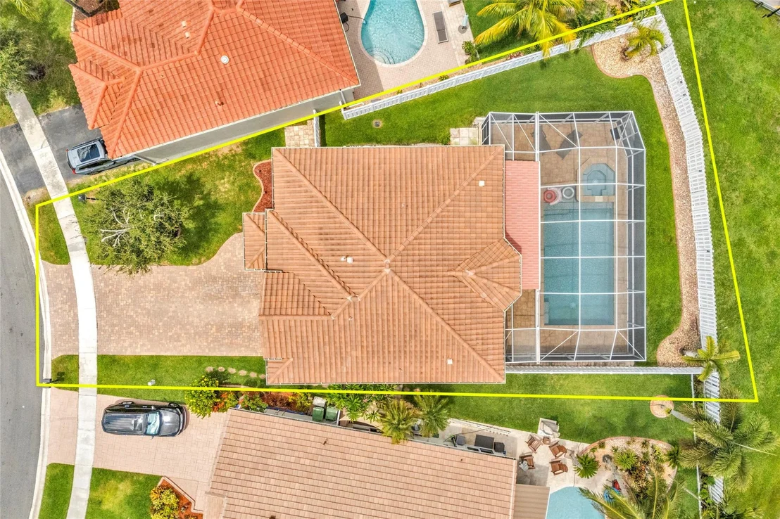 Photo of 84 Gables Boulevard