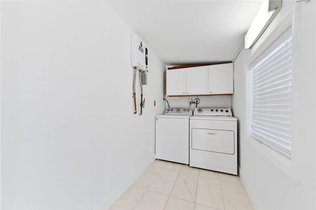 Photo of 1467 Cochran Drive