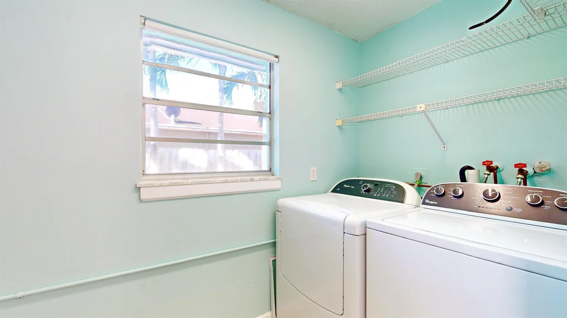 Photo of 3108 SE Iris Street