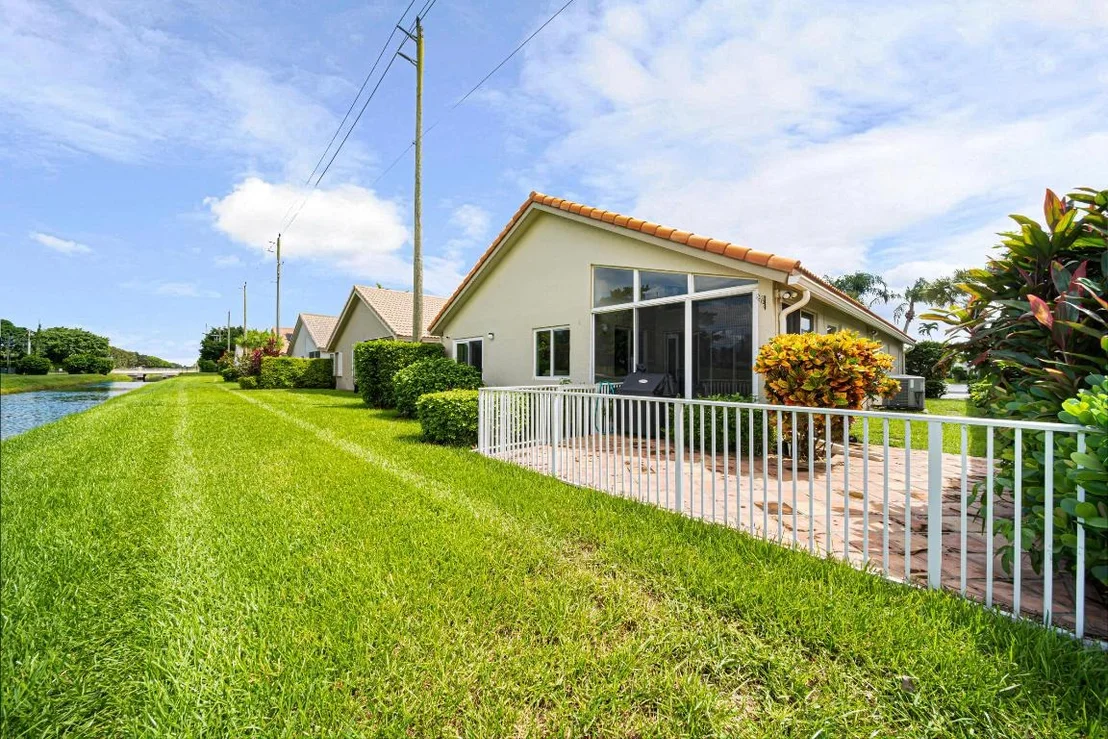 Photo of 6087 Bay Isles Drive
