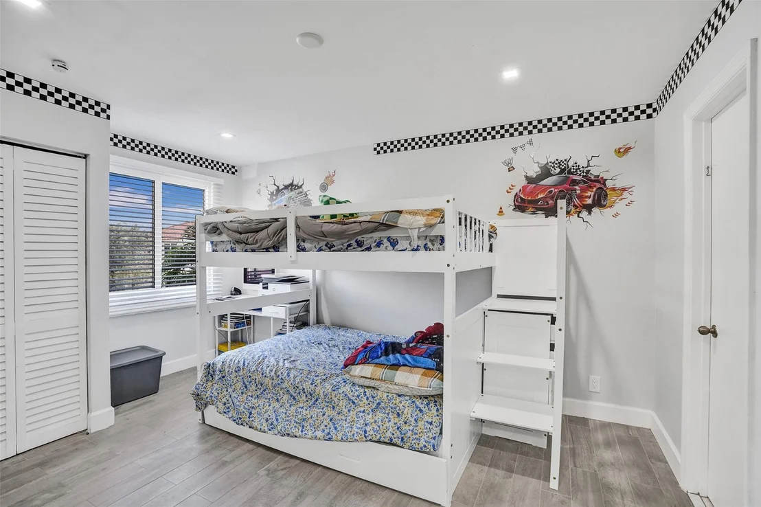 Photo of 7375 Cypress Drive