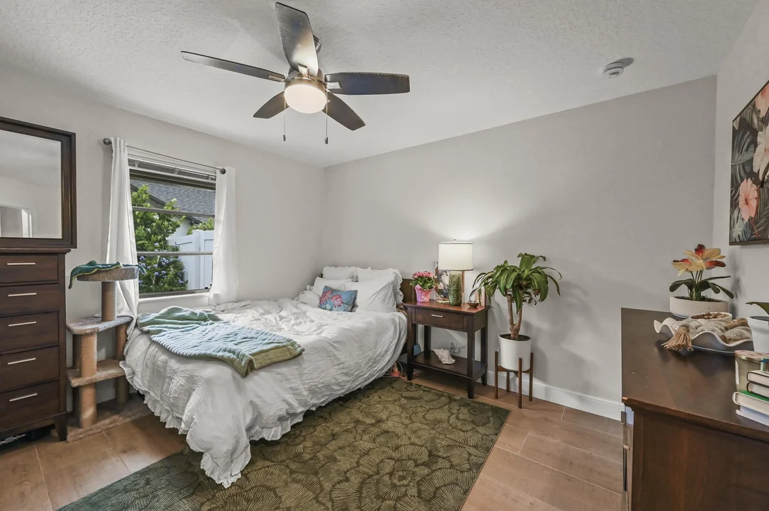 Photo of 1102 Kriss Lane