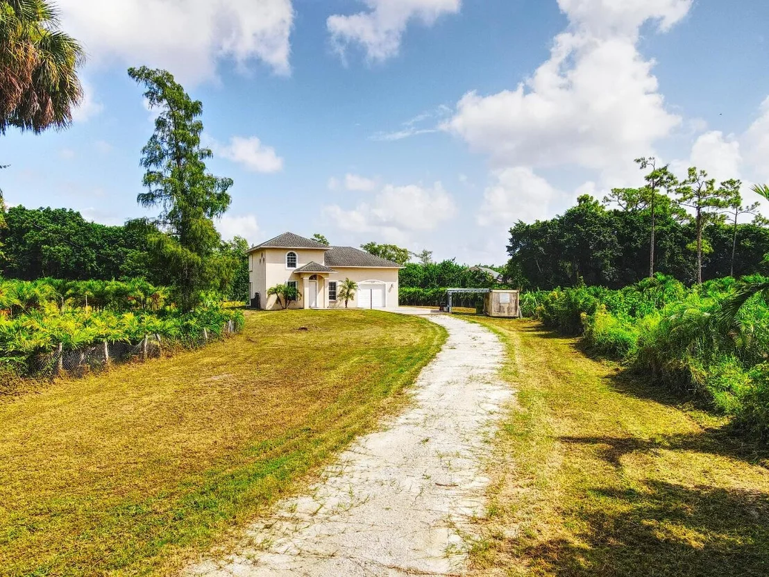 Photo of 1550 C Road